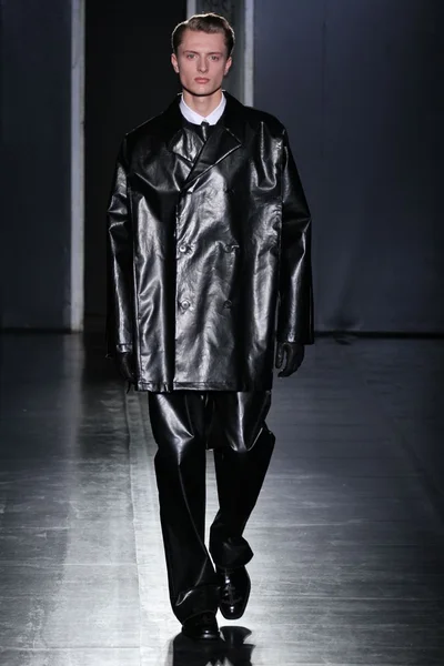 Look 34